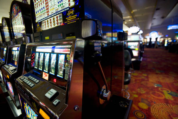 Gem Saviour slot game interface on mustang77